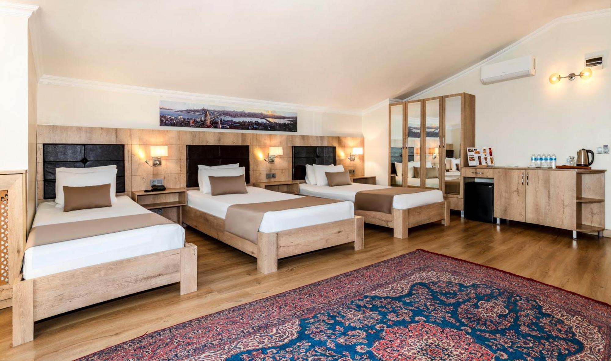 Отель Old Topkapi Porta Romanos Ottoman Heritage 4*